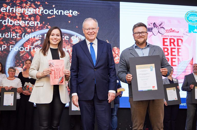 die Frudist-Gründer zusammen mit Ministerpräsident Stephan Weil