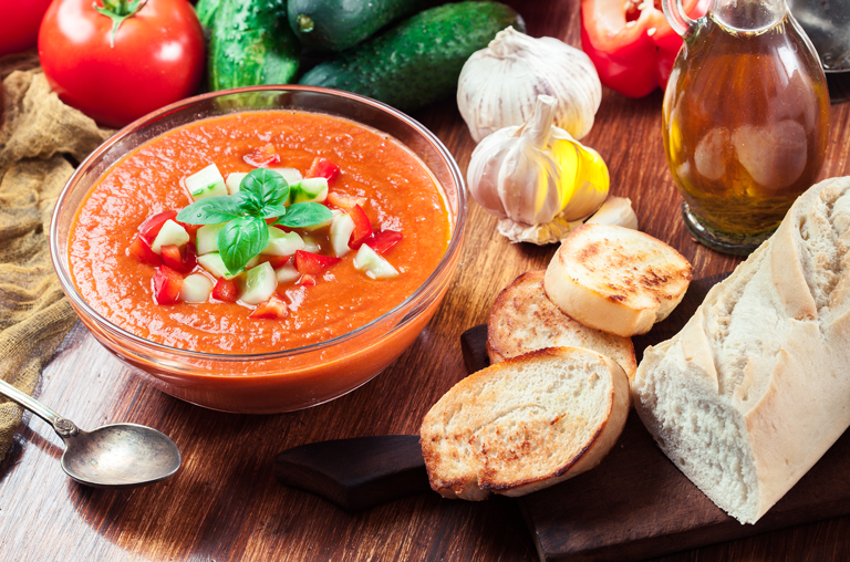 Kalte Tomatensuppe für heiße Tage